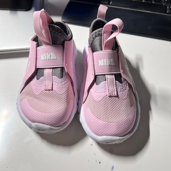 Nike Flex Runner 2 Toddler Girls Slip On Running Sneakers Size 7C Athletic Shoes - Picture 3 of 8